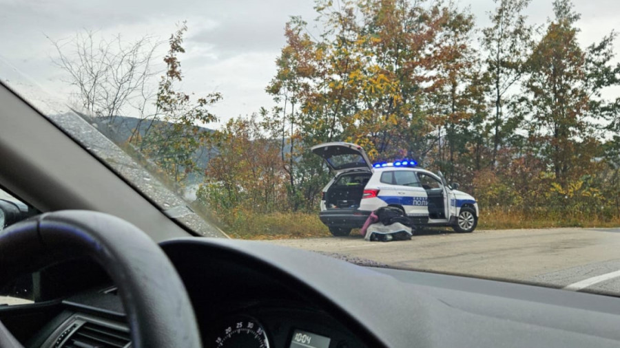 Upozorenje! Nova crna tačka kod Kremne zbog brzine, odrona i divljih zveri (FOTO)