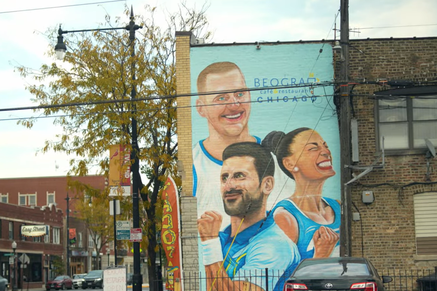Ivana, Jokić i Novak dobili mural u Čikagu! Simbol snage, izdržljivosti i uspeha! (VIDEO)