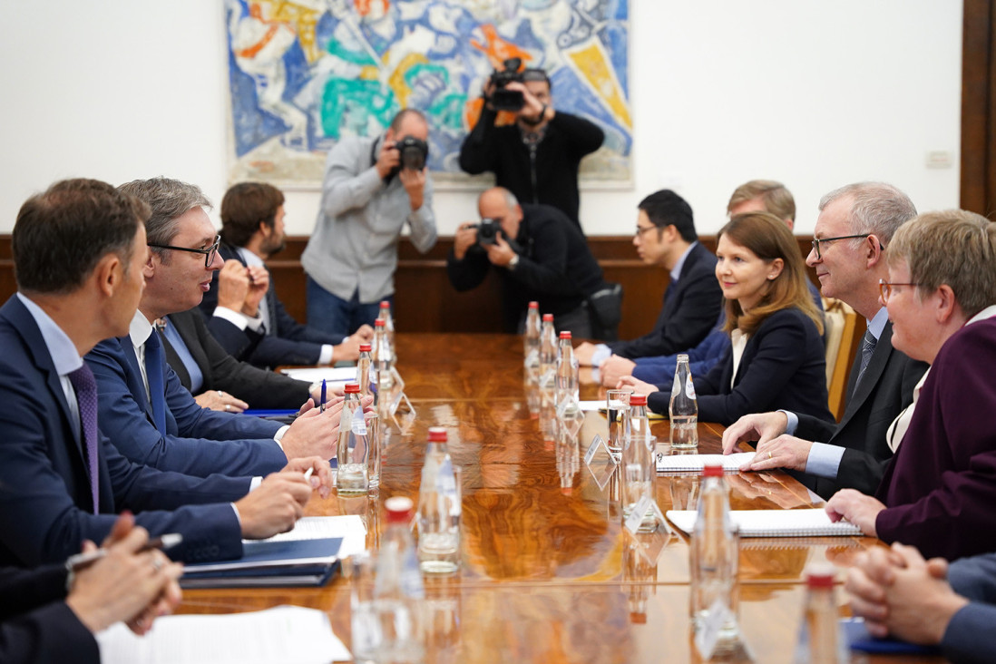 Predsednik Srbije: Ne treba nam MMF, ali treba da bude tu