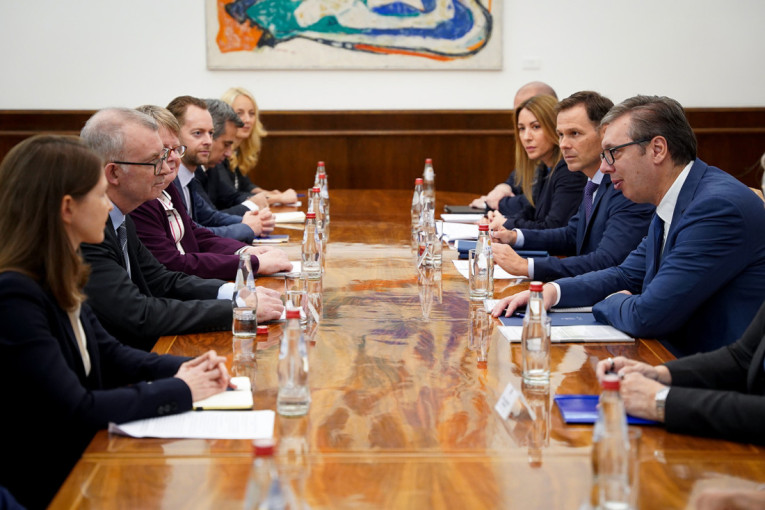 Srbija postigla odlične rezultate: Mekgetigan oduševljen nakon sastanka sa Vučićem