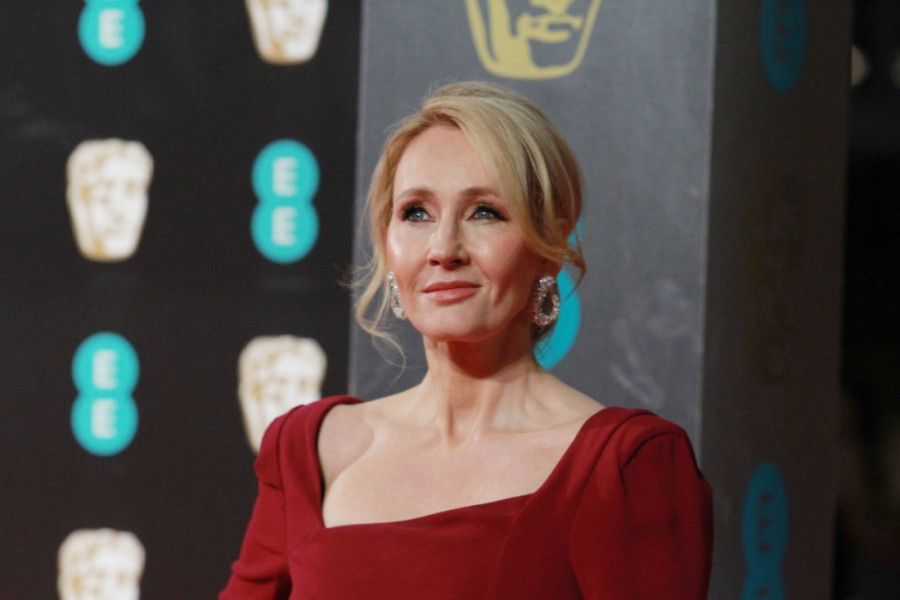 Šokiraće vas koliko Džoana Ketlin Rouling i danas zarađuje od knjiga o Hariju Poteru: Cifra u koju je teško poverovati