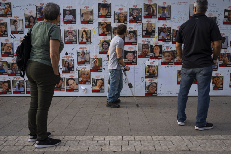RAT NA BLISKOM ISTOKU Broj ubijenih u Gazi premašio 14.000; Izraelski zvaničnik: Ništa od oslobađanja talaca u četvrtak