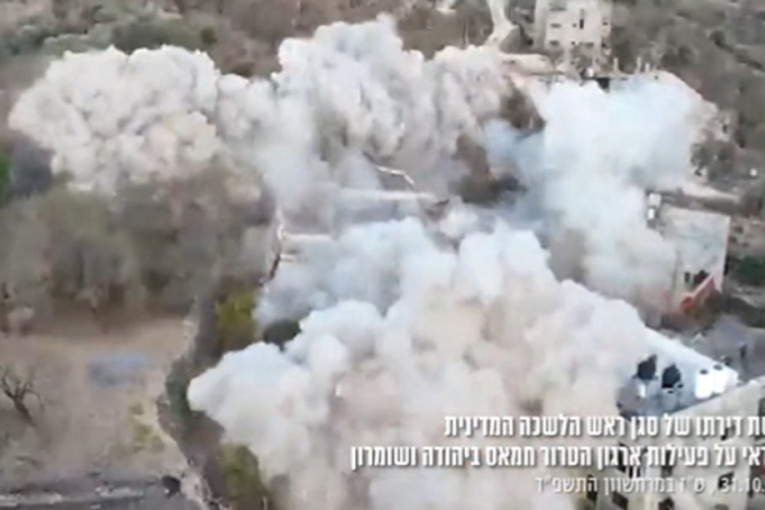 Izraelci sravnili sa zemljom dom drugog čoveka Hamasa: Pogledajte kako je uništena kuća Saleha al Arurija (VIDEO)