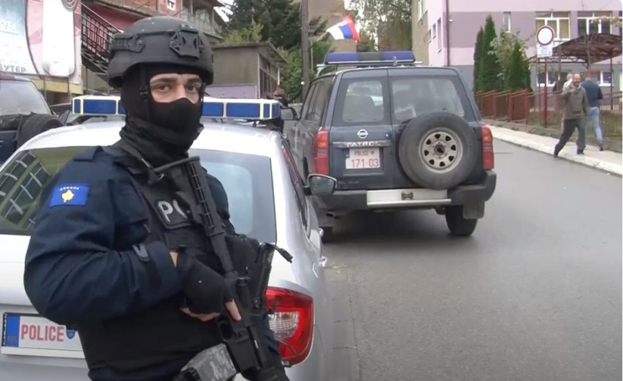 Jug Srbije natopljen suzama! Sahranjuju zverski ubijenog oca i sina - ubice na slobodi!