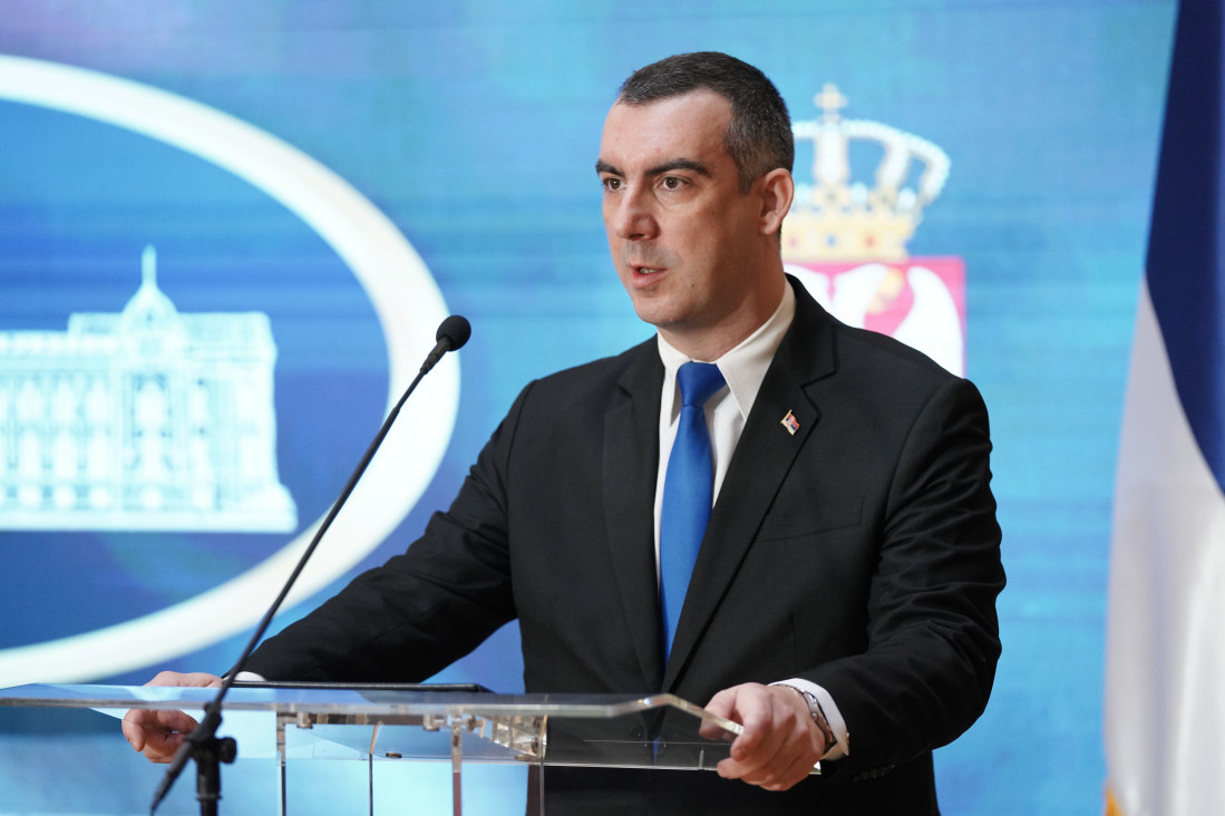 Orlić: Srbija vodi računa o svojim interesima!