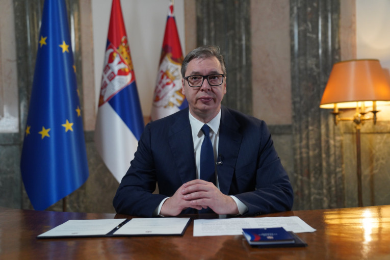 Vučić poslao jaku poruku građanima: Nikada neću potpisati nezavisnost Kosova (VIDEO)