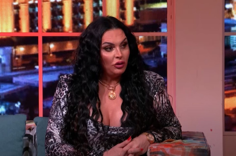 Udaje se Elektra Elit! Sudbonosno "da" će izgovoriti ovom mišićavom dasi (FOTO/VIDEO)