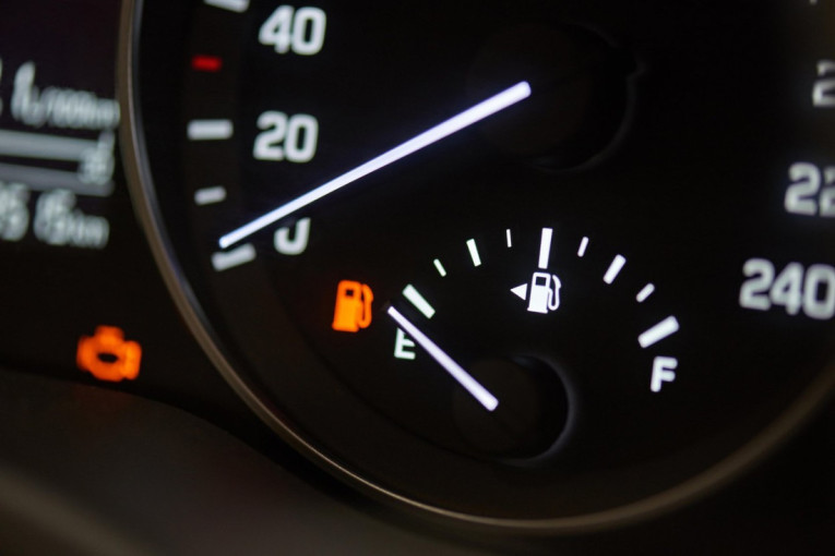 Pre nego što zaključate automobil, proverite ovo: Jedan čest propust može vam ujutru napraviti problem
