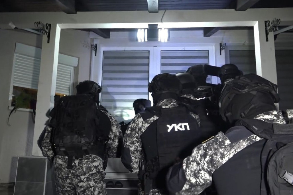 Za svakog migranta po 2.350 evra: Uhapšeni osumnjičeni za trgovinu ljudima (FOTO/VIDEO)