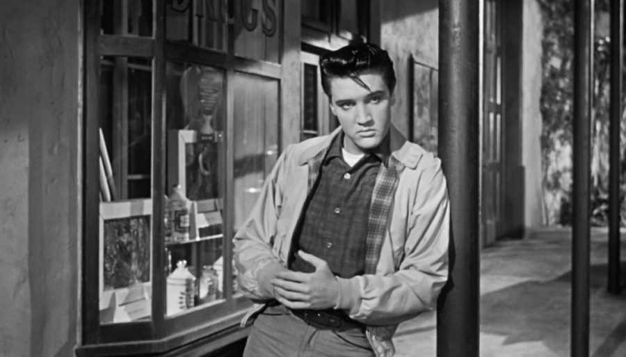 Elvis je trebalo da igra u kultnom filmu na poziv slavne glumice, ali je jedan čovek sve upropastio: Prisila Prisli otkrila tajnu