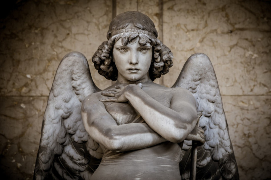 Otkrijte koji je arhanđeo povezan s vašim znakom Zodijaka: Kako to utiče na vaš životni put i svrhu duše?