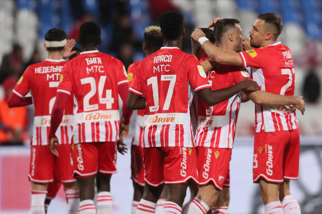 Zvezda mora na pripreme bez petorice! Evo ko je sve dobio poziv za reprezentaciju!