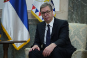 Nastavljena prljava kampanja protiv porodice Vučić: Tabloid "Danas" ovog puta udario najniže! (FOTO)