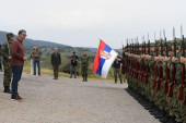 Predsednik Vučić danas u Nišu, prisustvuje prikazu naoružanja i vojne opreme u Nišu