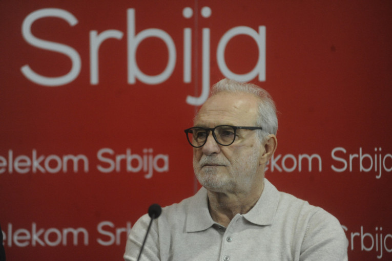 Ristovski odgovorio potpisnicima "proglasa": Da li mislite da će Šolak bolje voditi zemlju od Vučića?