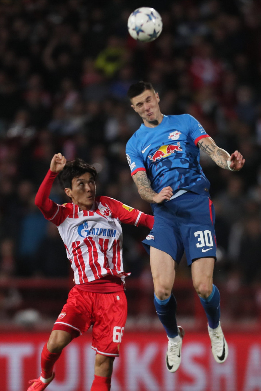 Zvezda i izgubila i pokisla! Lajpcig ponovo slavio, crveno-belima ostala još samo jedna šansa za evropsko proleće! (FOTO/VIDEO)