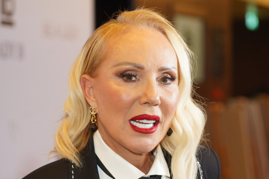 Prva pevačica "Slatkog greha" sa setom o druženju s Frenkijem: Lepo je to bilo, a sad se svi polako opraštamo