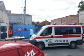 Užas kod Kragujevca: Vatrogasac pao sa krova manastira, sa teškim povredama prebačen u bolnicu