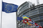 Otopljavaju odnosi EU i SAD: Ukida se carinska odmazda