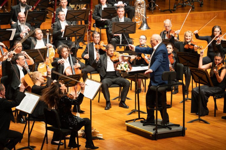 Beogradska filharmonija osvojila Peking: Koncert za pamćenje uz desetominutne ovacije (FOTO)