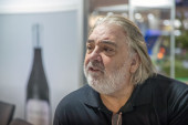 Boba Živojinović prešao u vinare i otkrio koje vino Brena najviše voli: Najčešće ga piju u dvema prilikama! (FOTO)
