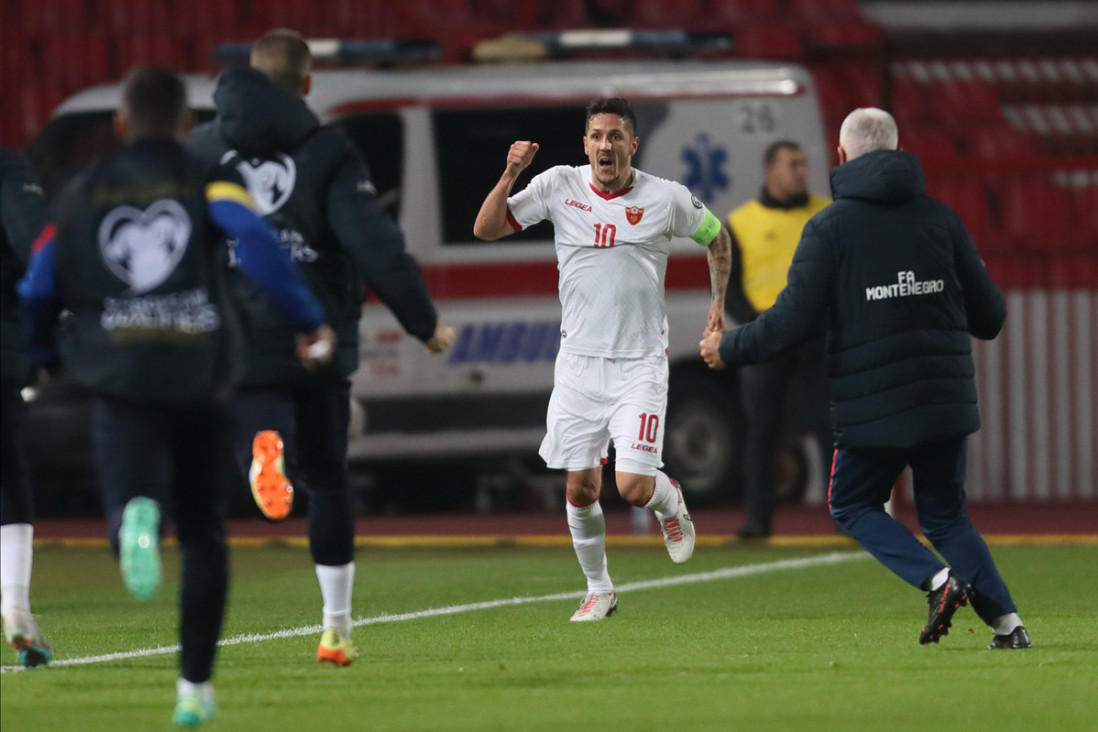 Srbijo, oprez! Crna Gora ide na pobedu u Mađarskoj: "Gledaćemo i Srbe, svašta može da se desi u fudbalu"