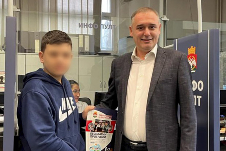 Opština Savski venac misli na najmlađe: Počele prijave za novogodišnje paketiće i novi ciklus besplatnih programa!