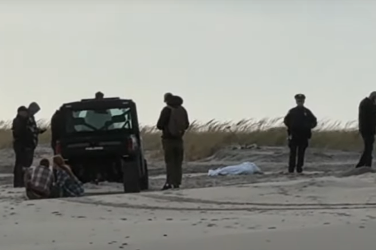 Pronađeno telo bez ruku i glave na plaži u Njujorku: Sumnja se da je u pitanju režiser koji je nestao pre dve nedelje