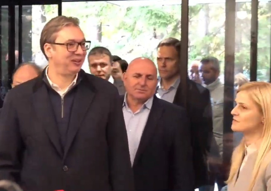 Vučić stigao u Loznicu: Sve više ljudi se vraća u ovaj grad, to nam pokazuju i brojke