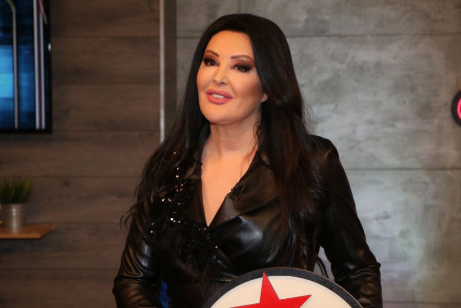 Da li ste znali: Evo koliko je u stvari visoka Dragana Mirković!