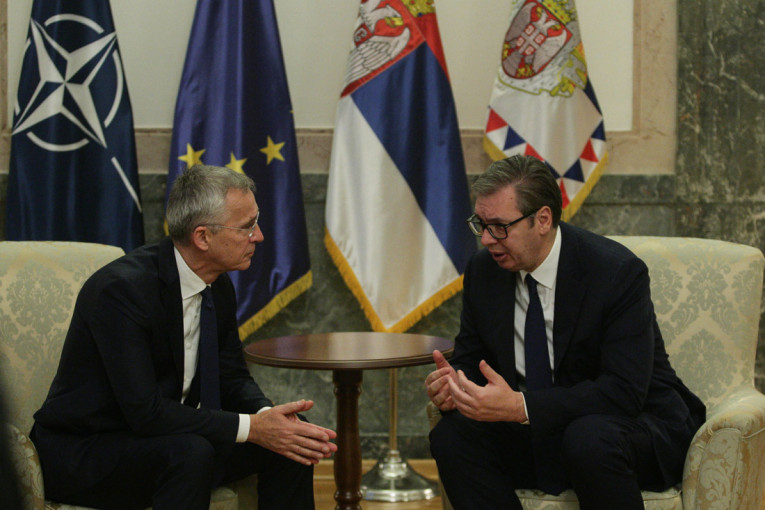 Vučić: Razmotriću odluku o tome da krenemo u održavanje zajedničkih vežbi sa NATO