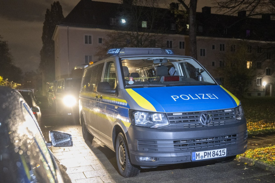 Nenada zaklao, pa telo iskasapio: Uhapšen cimer Srbina izmasakriranog u stanu u Nemačkoj