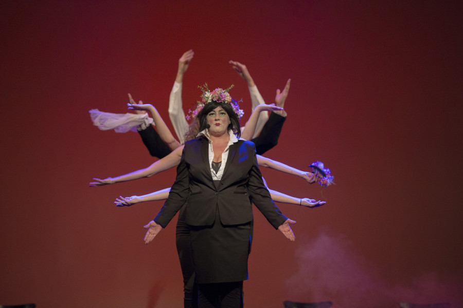 "Ako nemaju hleba, dajte im kolače": Mjuzikl "Bolivud" u Narodnom pozorištu (FOTO)