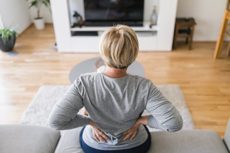 Bole vas kosti i osećate se slabo? Telo vas upozorava na nedostatak jednog od najvažnijih minerala