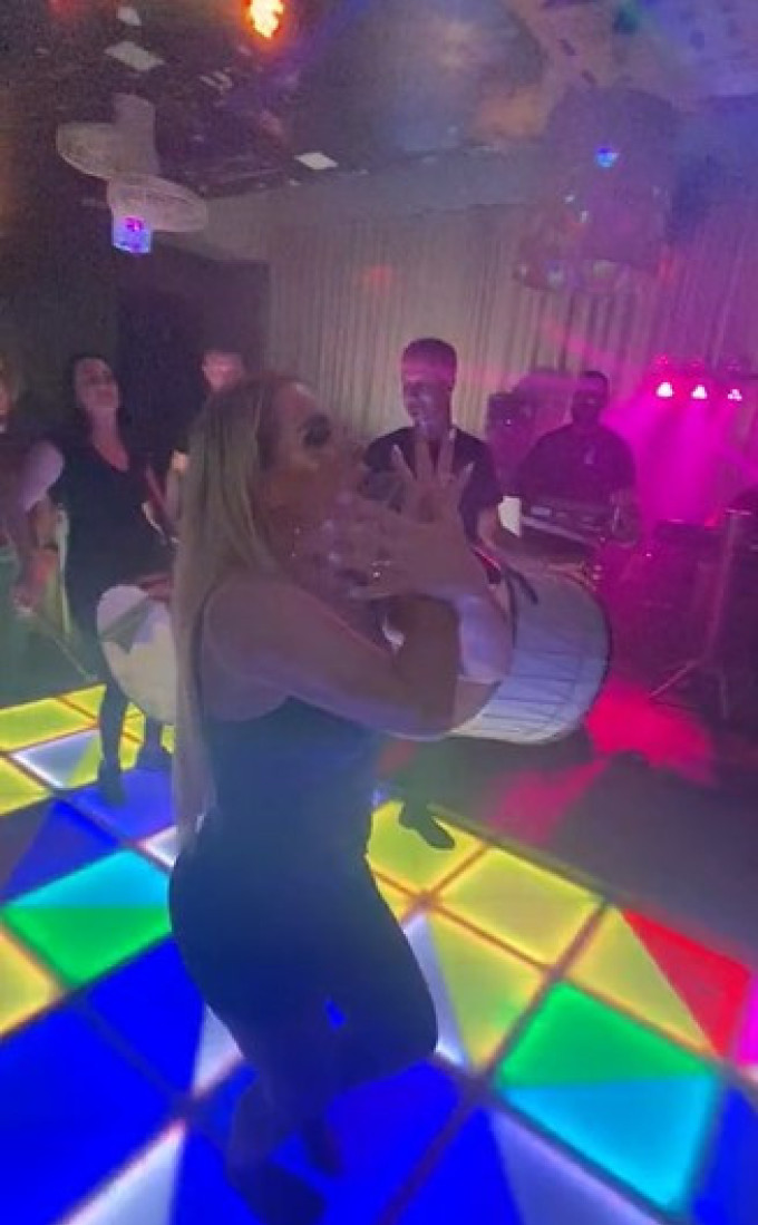 Puste želje Selme Bajrami! Oglasila se prvi put posle zabrane ulaska u našu zemlju: I dalje misli da će pevati u Srbiji!