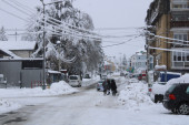 Proglašena vanredna situacija u još jednom gradu u Srbiji: Sneg pravi opšti haos