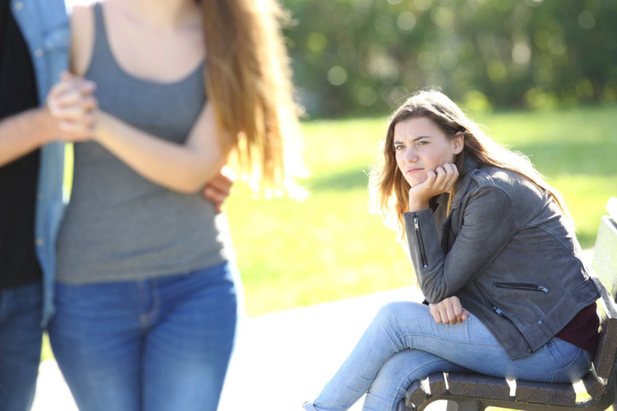 Mladi i vezivanje: Više od 50 odsto ljudi starosti od 19 do 35 godina nema partnera, a evo kako gledaju na instituciju braka