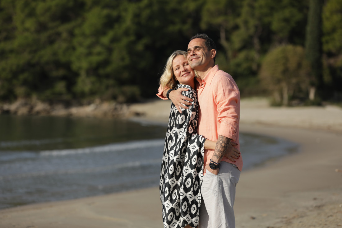 Ovakvog ga još nismo gledali: Raša Bukvić kao prepotentni lik urbanog Beograda u nastavku "Azbuke našeg života" (FOTO/VIDEO)