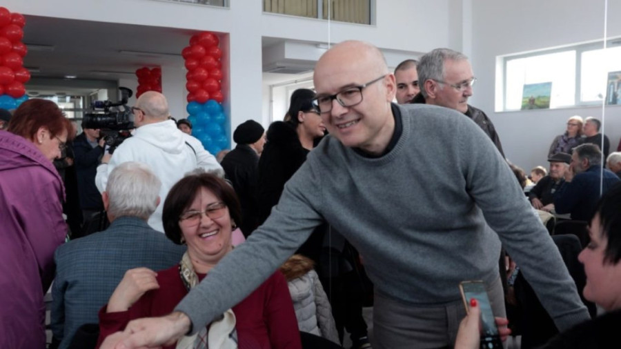 Briga o pеnzionеrima jеdan od prioritеta Vučеvićеvе politikе: Kao gradonačеlnik pokrеnuo je mеrе od 700 miliona dinara za pеnzionеre