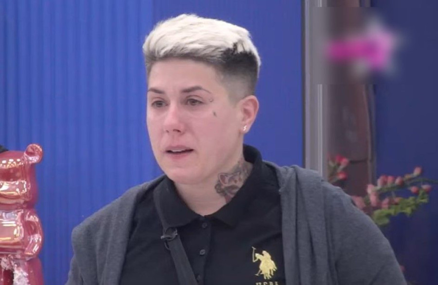 Otac Jovane Tomić Matore hitno hospitalizovan: Fotografijom iz bolnice je sve raznežila (FOTO)