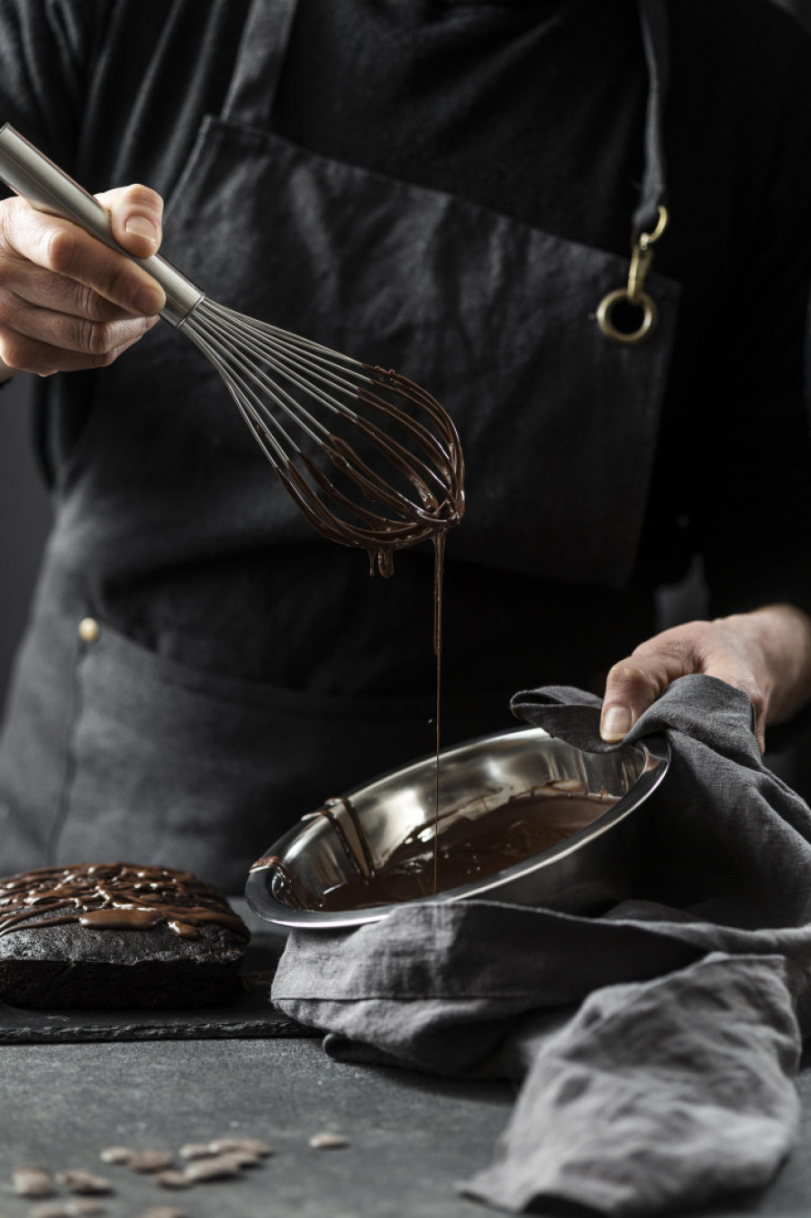 Kako pravilno temperirati čokoladu: Ovo je tajna savršeno sjajnog završetka vaših poslastica