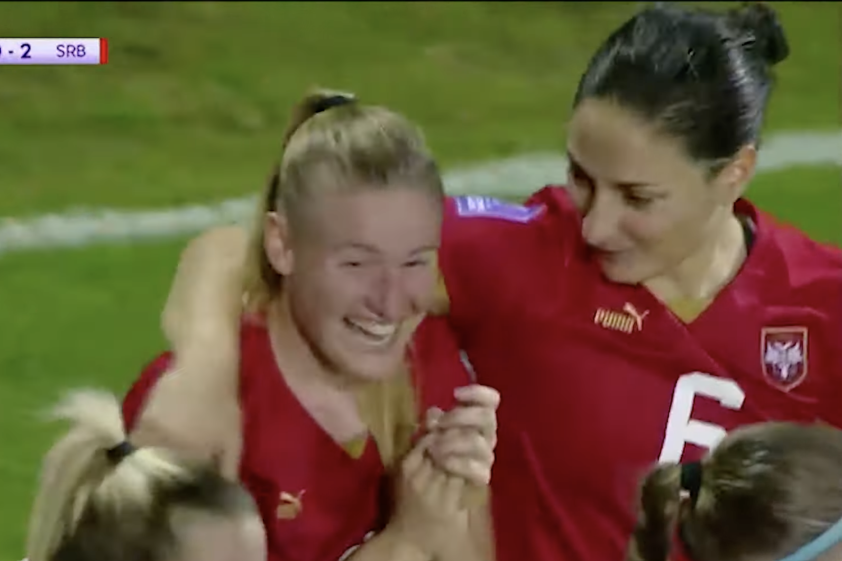 Zvezda pobedila u istorijskom derbiju! Šampion prejak za Partizan!