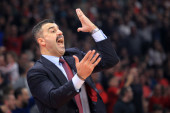 Trener Anadolu Efesa hvali košarkašku kulturu u Srbiji: Pred ovih 19.000 navijača…