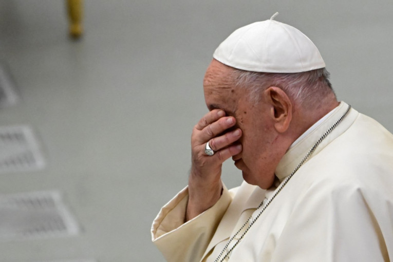 Papa Franja pozvao službenike da se bore protiv korupcije: Izbalansirati transparentnost i diskreciju
