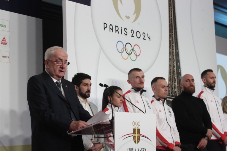 Srbija i zvanično ide na Igre u Parizu! Maljković potpisao pismo, sada se nadamo medaljama! (FOTO)