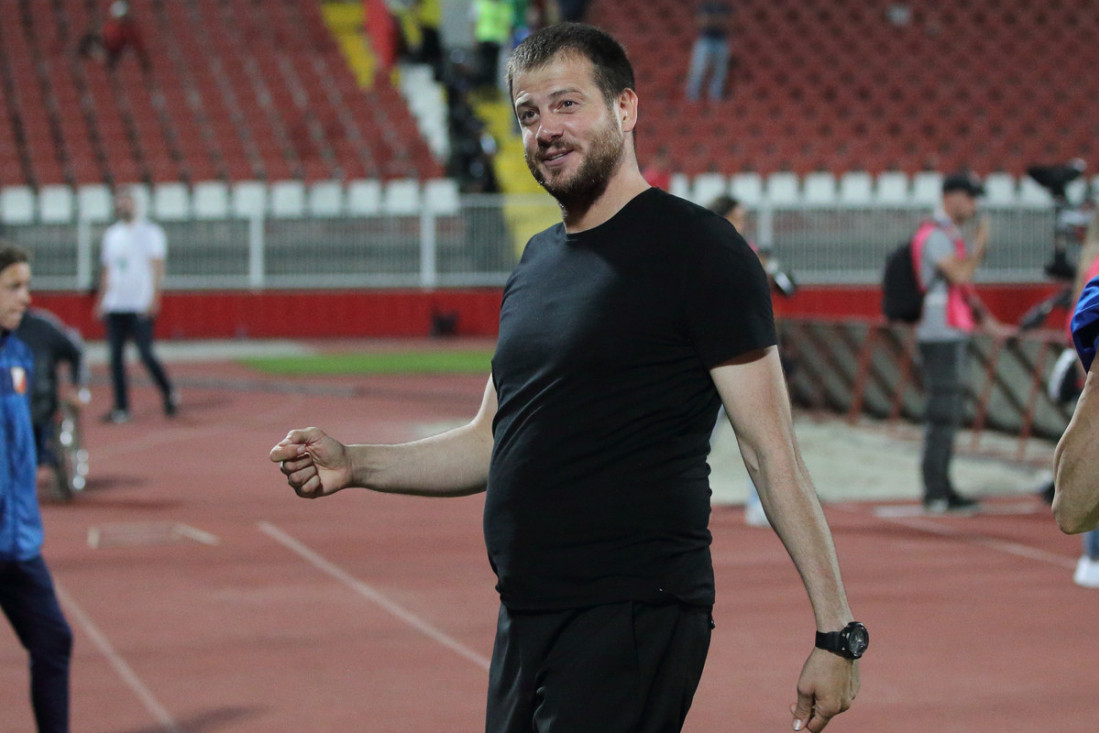 Lalatović šokirao javnost: Ja sam trener uličar, ali i najbolji u Srbiji! Moćni ljudi mi ne dozvoljavaju da radim!