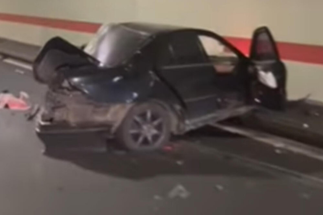 Podilazi jeza od snimka iz tunela! Težak udes na auto-putu Miloš Veliki, automobil smrskan (VIDEO)