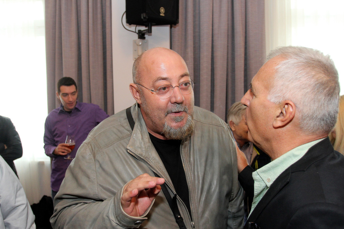 Ovo su Đošine ćerke! Jedna mu je podarila unuče, a zbog druge bi se danas ponosio (FOTO)