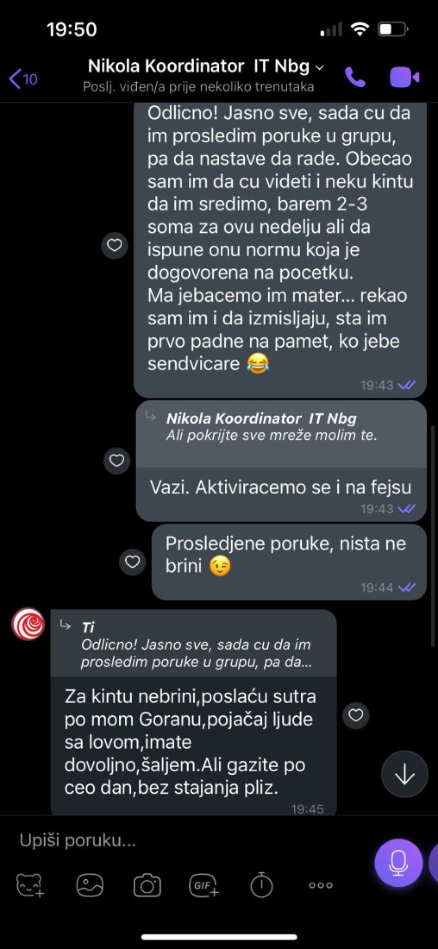 Udarite najniže po njemu! Drvlje i kamenje bacaju na kol-centar SNS-a, a organizuju botove da lažu o Vučiću! (FOTO)