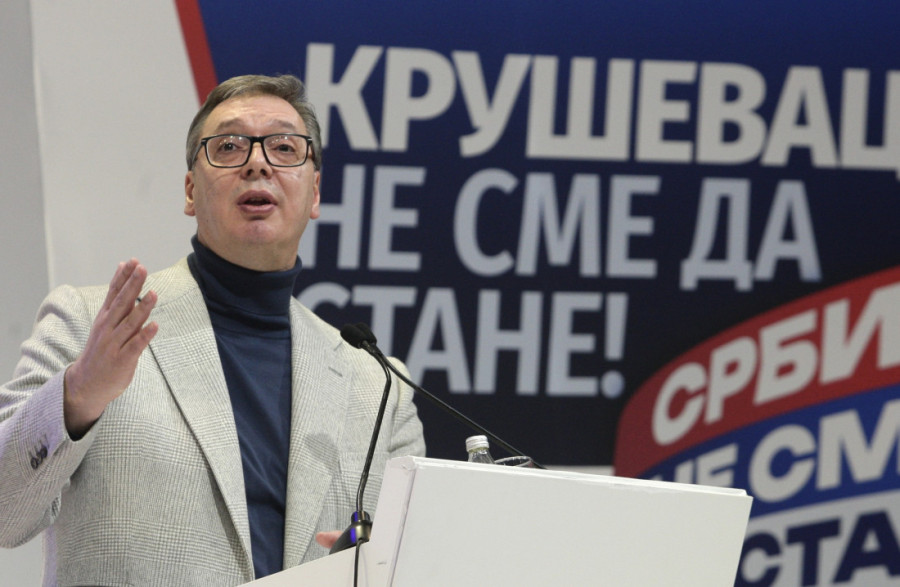 Predsednik Vučić se obratio građanima u Kruševcu: Opozicija nema plan i program, takmiče se ko me više mrzi - šampioni su u plasiranju laži